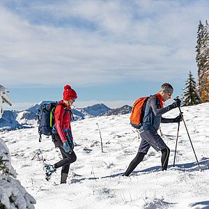 Schneestapfen auf Höhe des Spitzsteinhauses