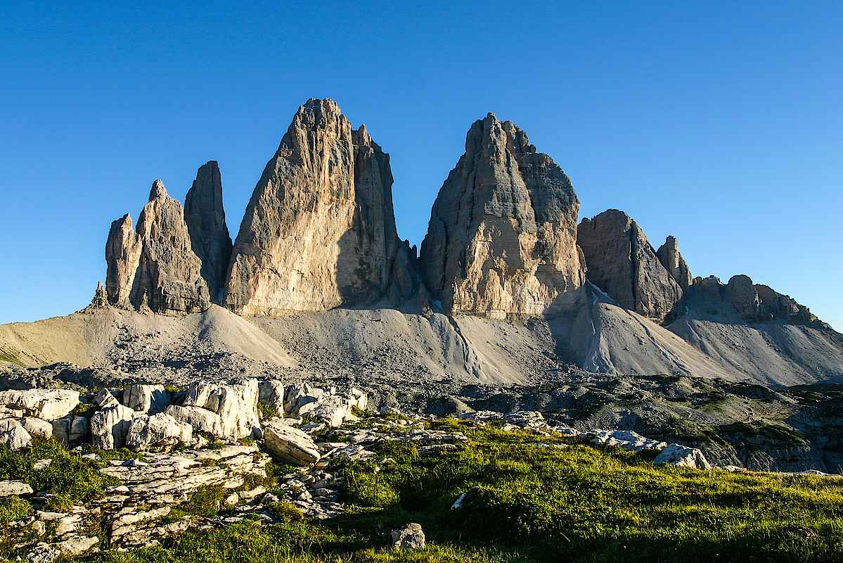 Kletterrouten in den Sextener Dolomiten (Drei Zinnen) und der Cadinigruppe