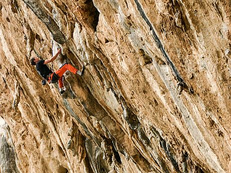 Makinodromo - Lourdes (8a)