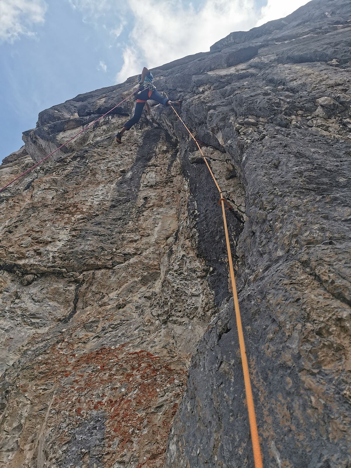 Stefan Wieser in der dritten Seillänge