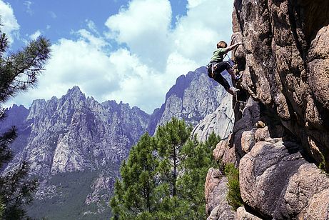 Vacca - kleines aber feines Klettergebiet mit großartigem Blick in die Bavella