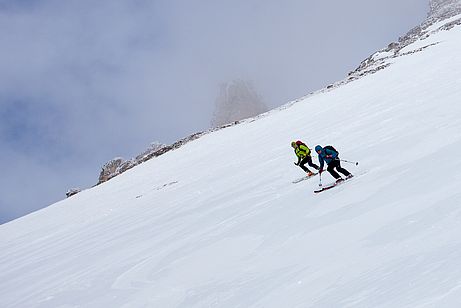 Herrliche Firnabfahrt vom Wolfendorn