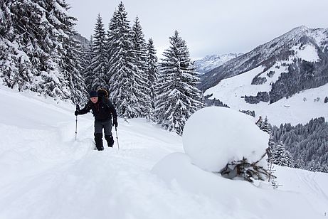 Wenn man die vorhanden Spur verlässt, wirds anstrengend.