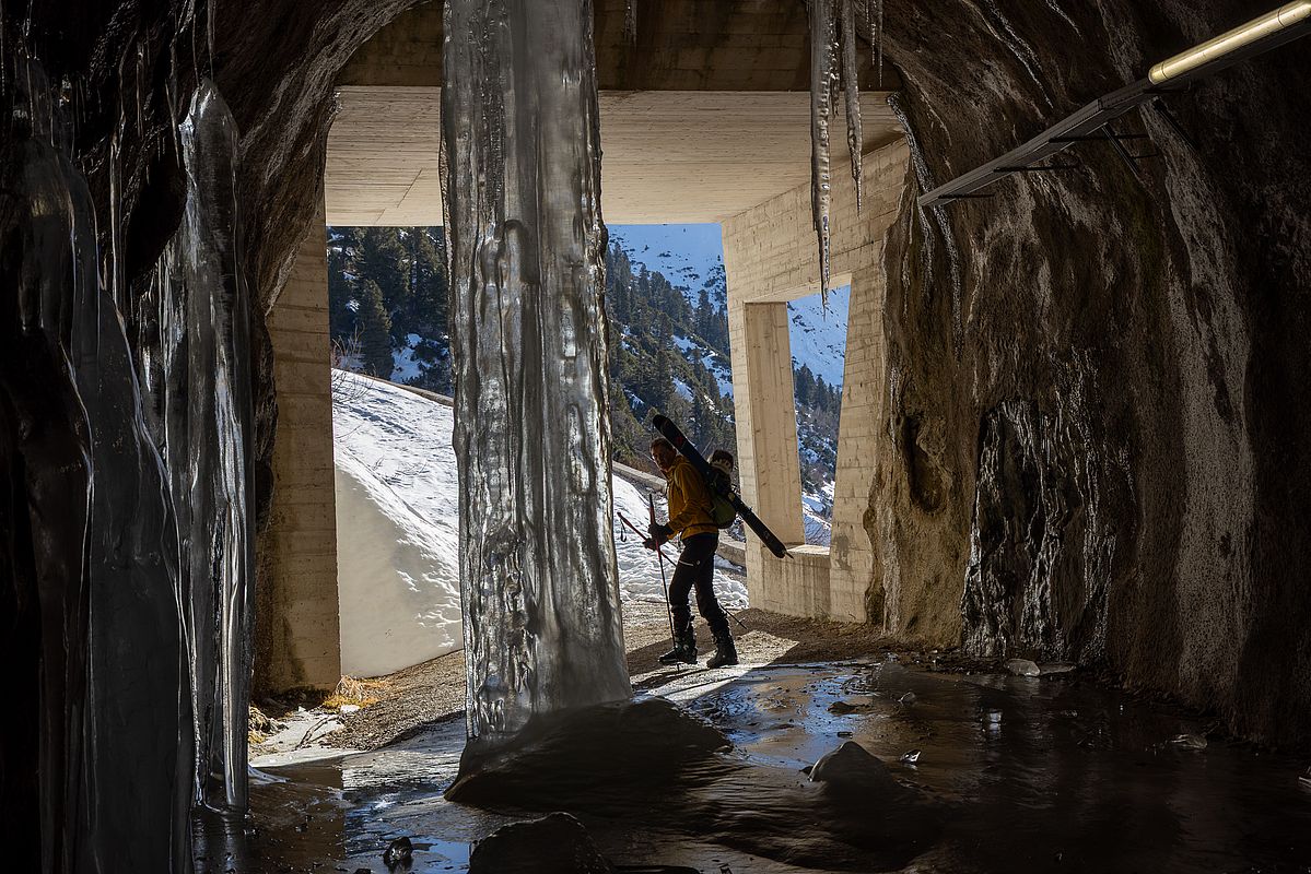 Wenig Eis am Ende des Ufertunnels