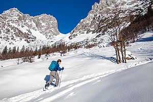 25 cm Pulverschnee auf harter Unterlage auf Höhe der Gaudeamushütte