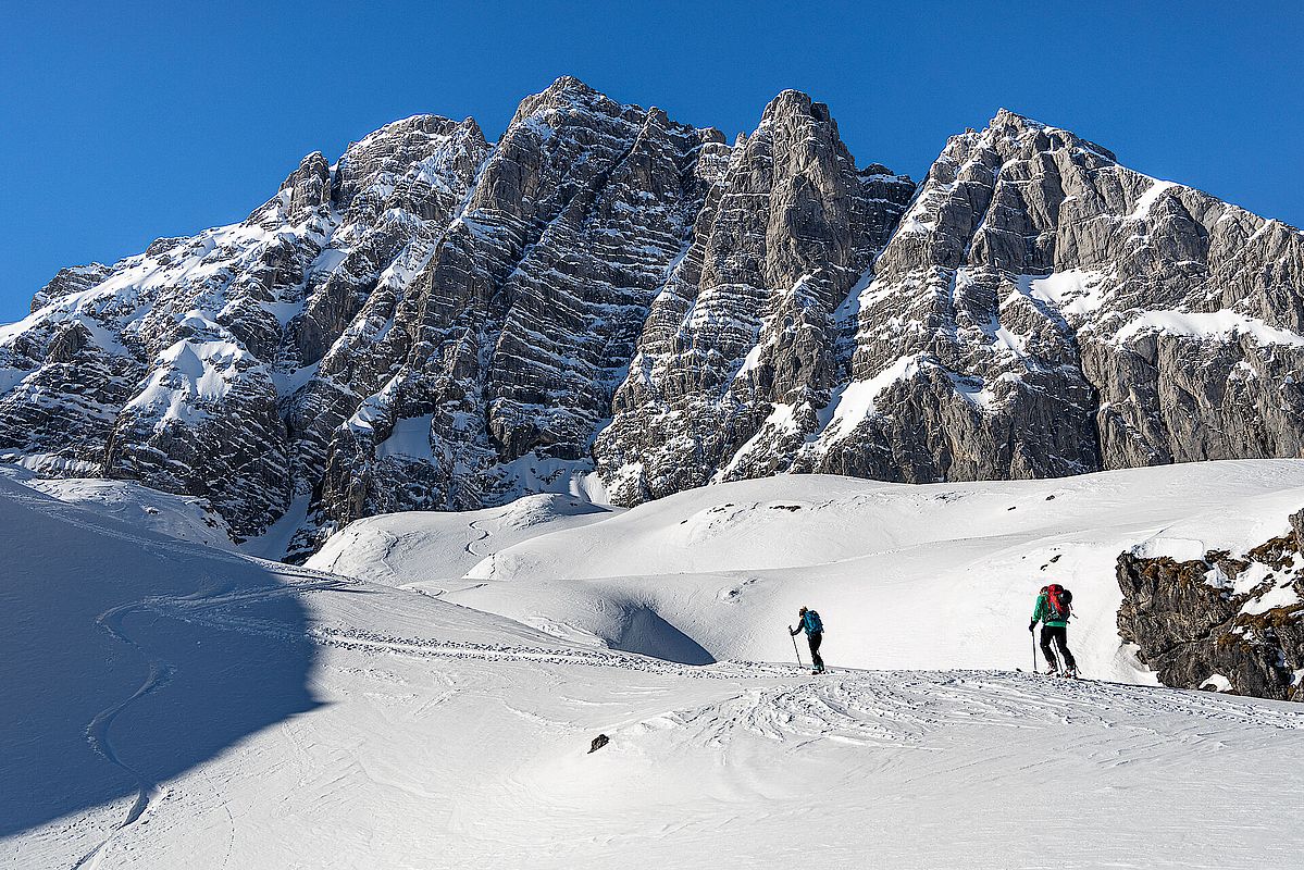 Super Skigelände mit prächtigem Ambiente