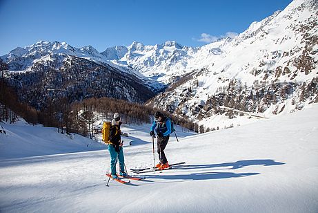 Traumhaftes Skitourenwetter an der Schönaueralm