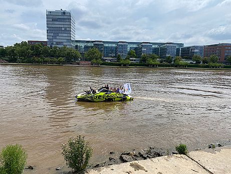 Eine Bootsfahrt auf dem Main 