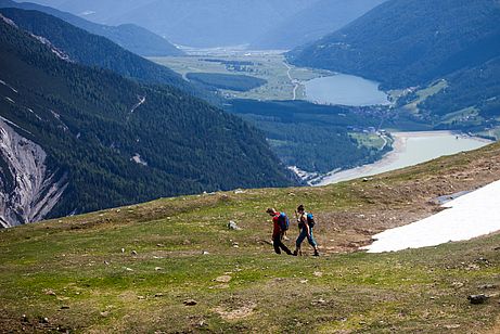 Blick zum Haidersee beim Abstieg