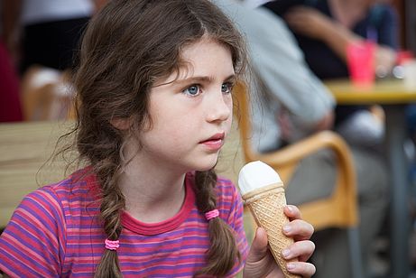 Das verdiente Eis in der Lenggrieser Eisdiele "Cortina".