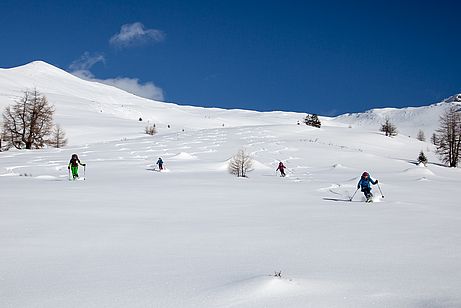 Super Abfahrt von der Flatschspitze.