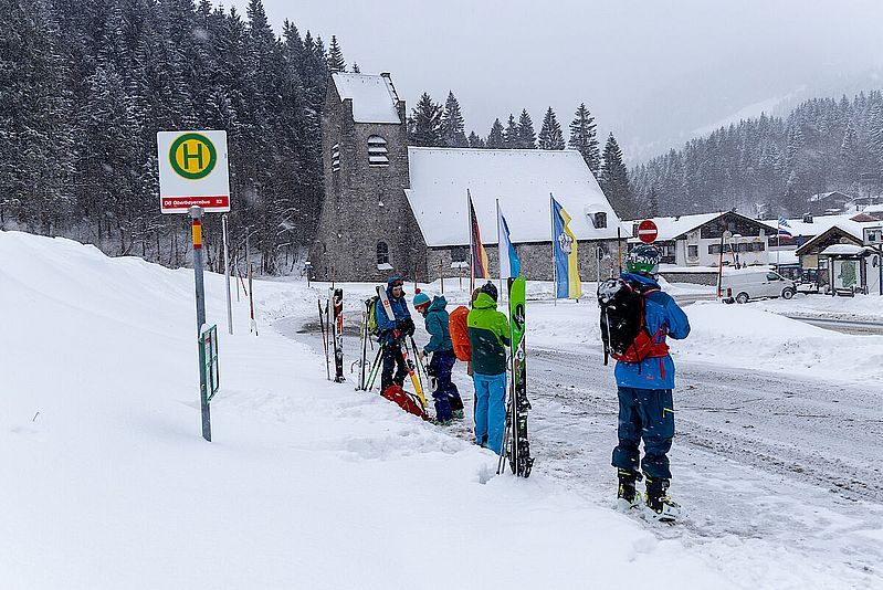 Kurz darauf gehts mit dem Bus wieder zum Bahnhof und nach Hause.