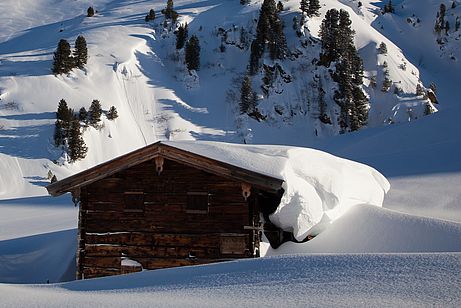 Viel Schnee an der Roßwildalm