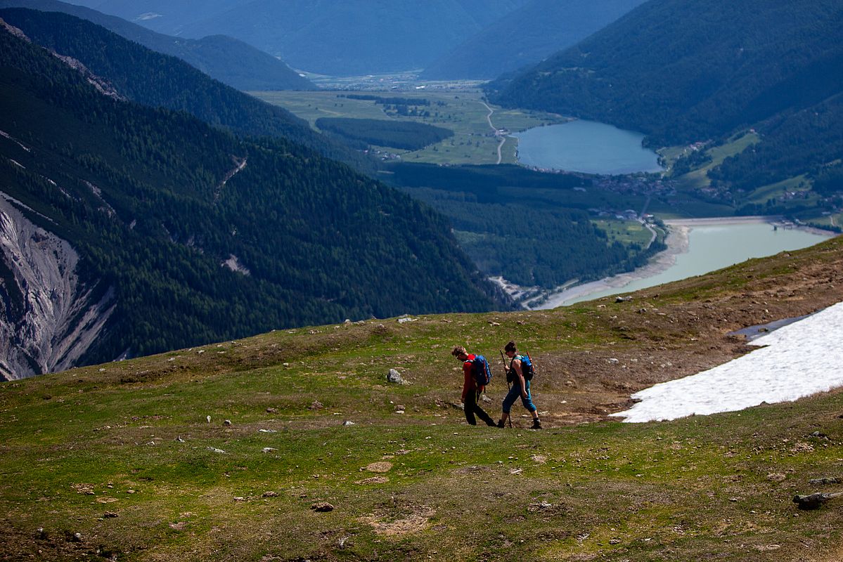 Toller Blick vom Grauner Berg zum Haidersee und Reschensee