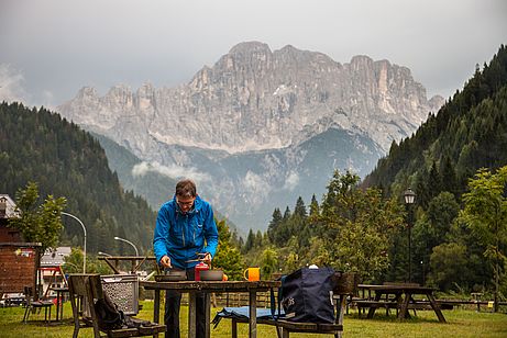 Abendessen in Caprile - hinten die Civetta