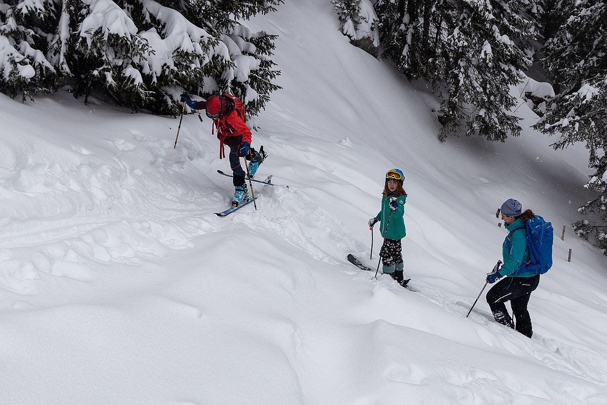 Super eingeschneit ist die Ostseite im Bereich der Krottentaler Alm