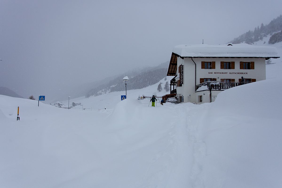 Gewaltige Schneemengen im Langtauferer Tal