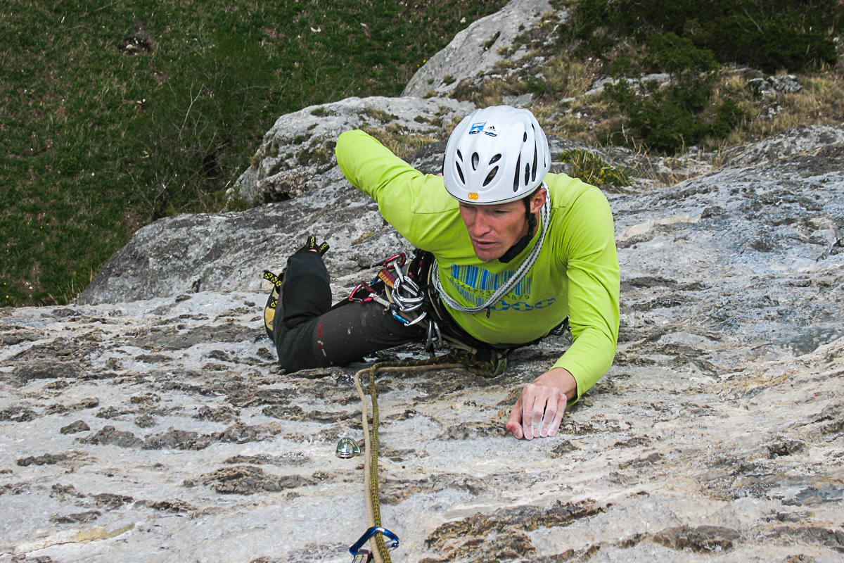 Klettern an der Höllwand am Heuberg