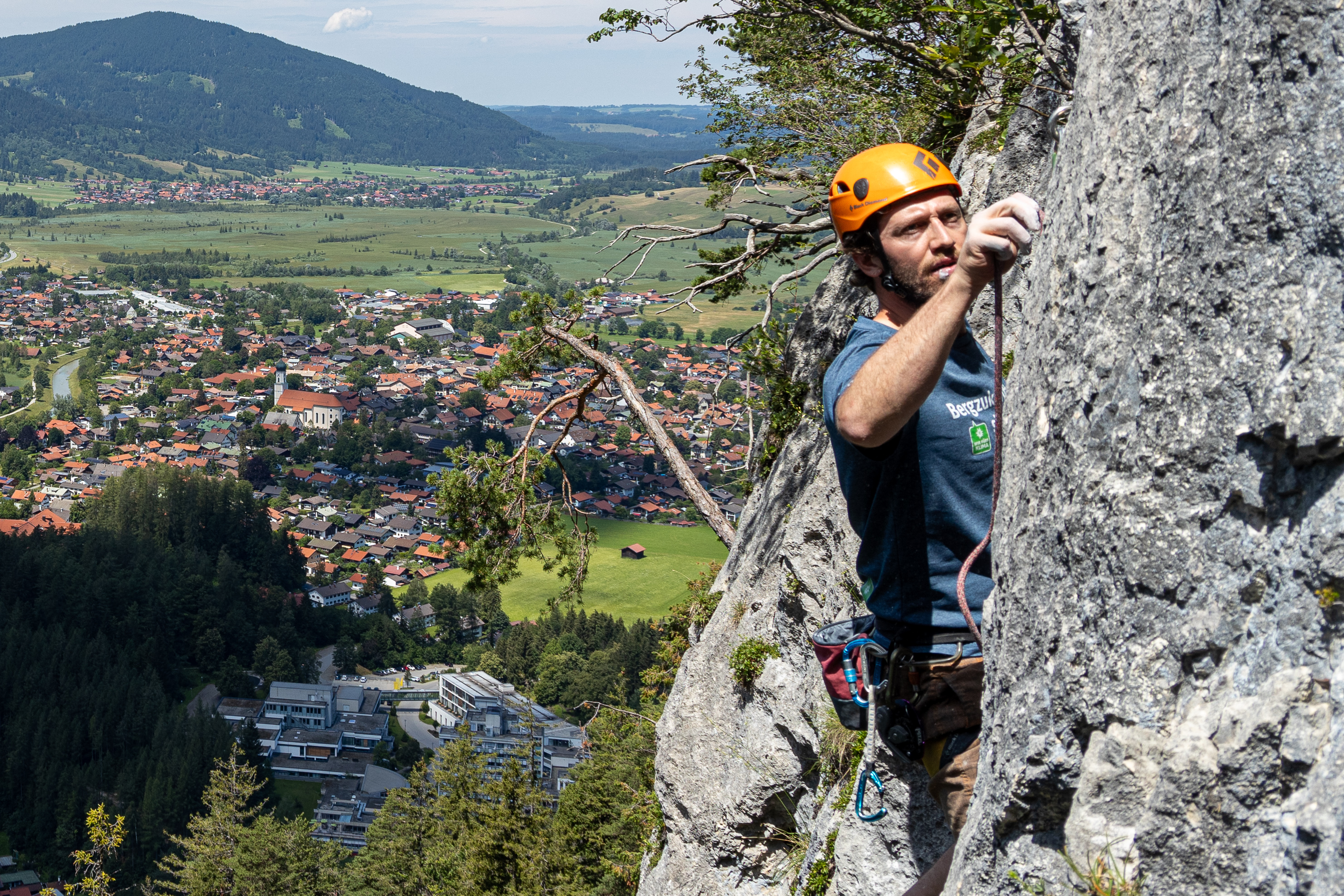 Klettern am Schaffelberg hoch über Oberammergau