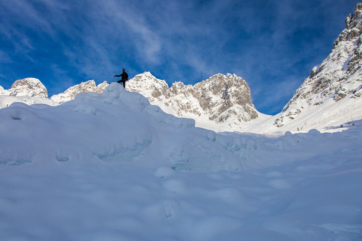 Stellenweise hat sich der Schnee 10 Meter hoch aufgetürmt