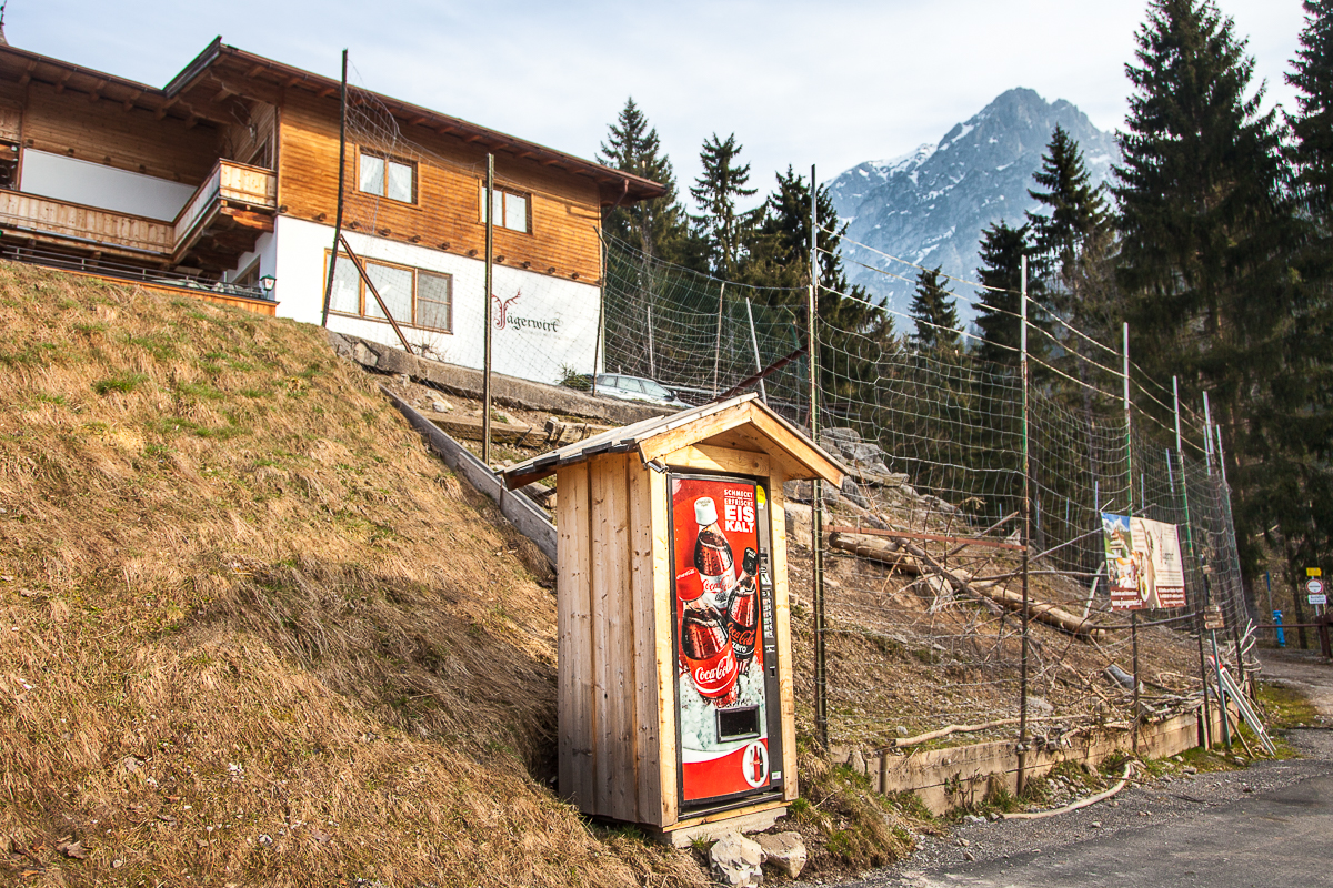 Getränkeautomat am Jägerwirt - Na dann Prost