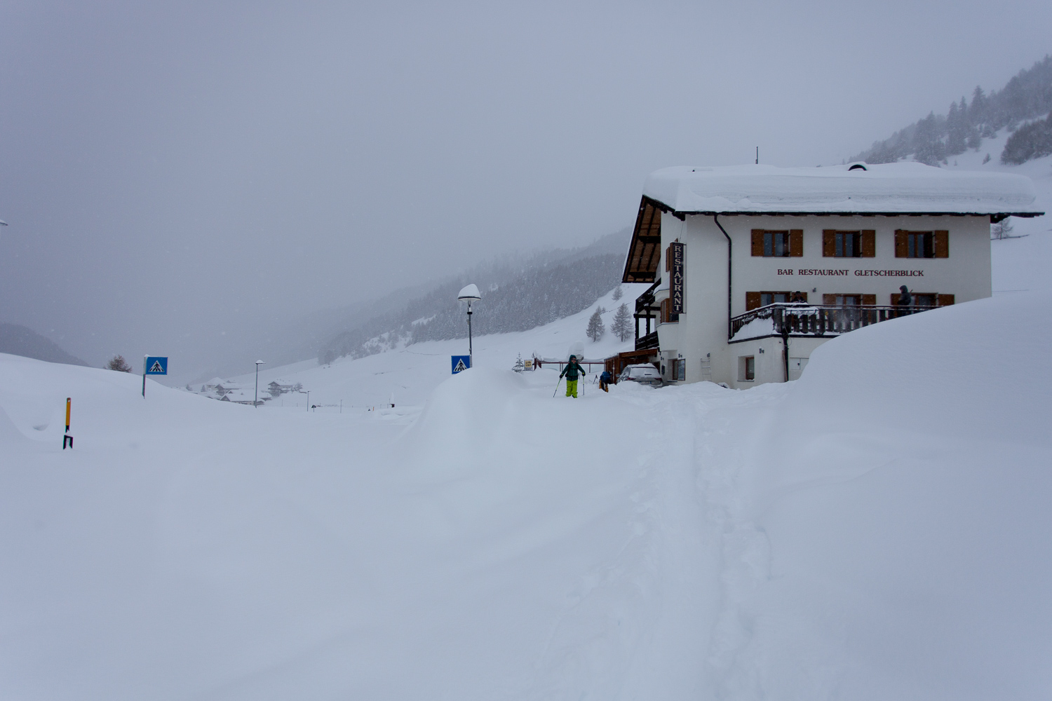 Gewaltige Schneemengen im Langtauferer Tal