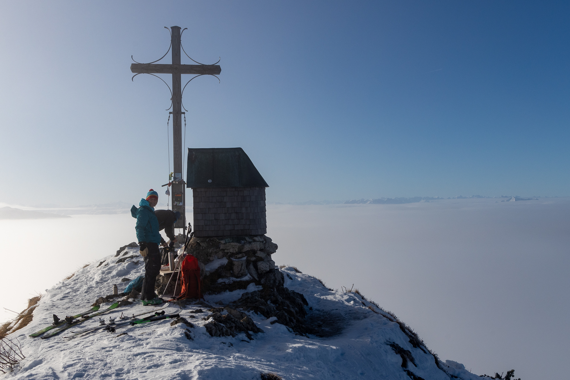 Und plötzlich senkte sich der Nebel ab....