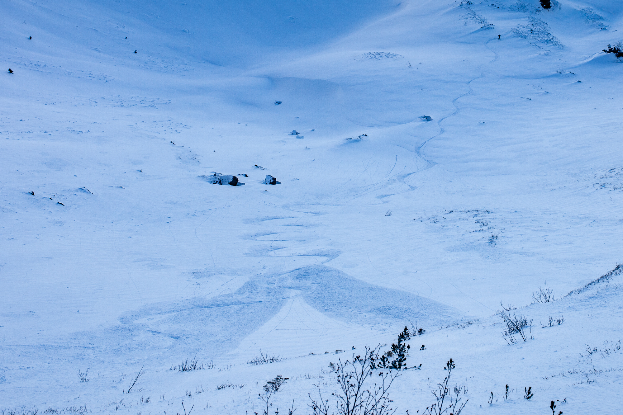 Allerdings immer wieder verschneite hartgefrorene Brocken