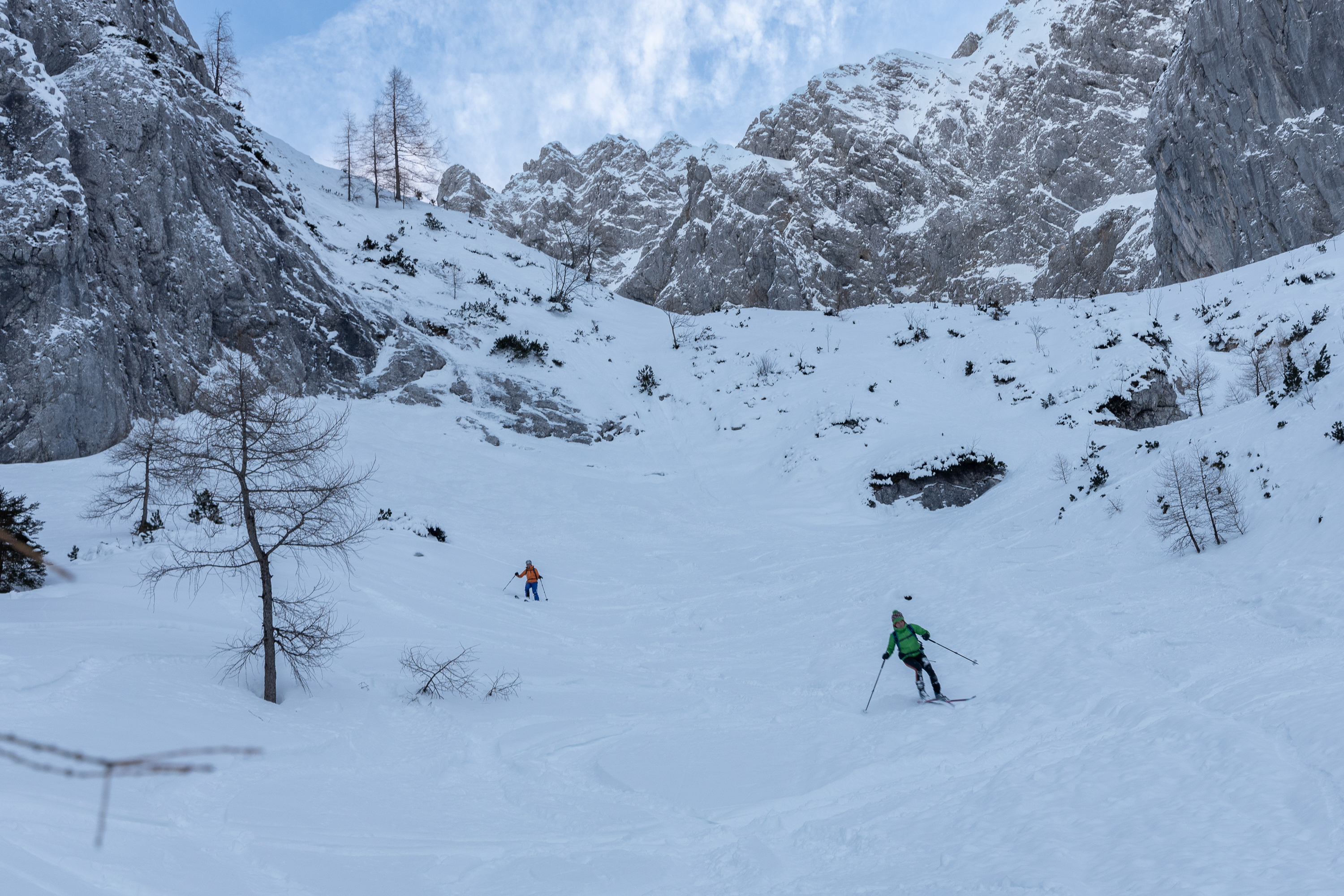 Nach unten hin dann guter Pulverschnee